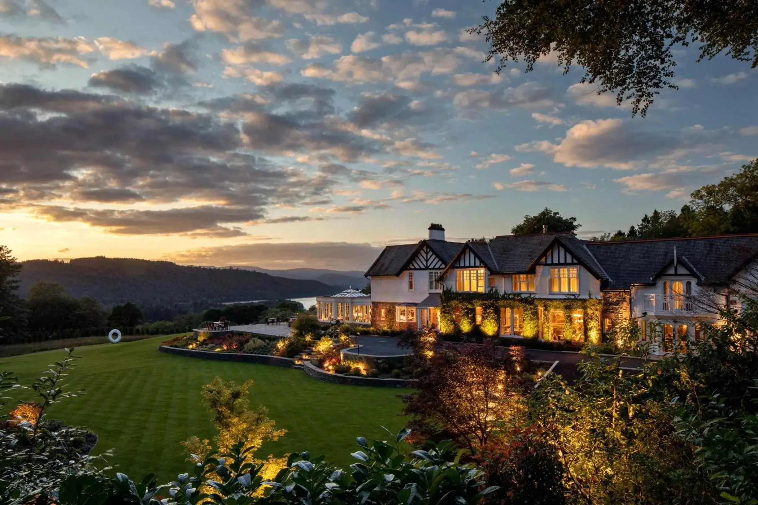 7 Best Family Hotels in the Lake District for an Unforgettable Autumn Break