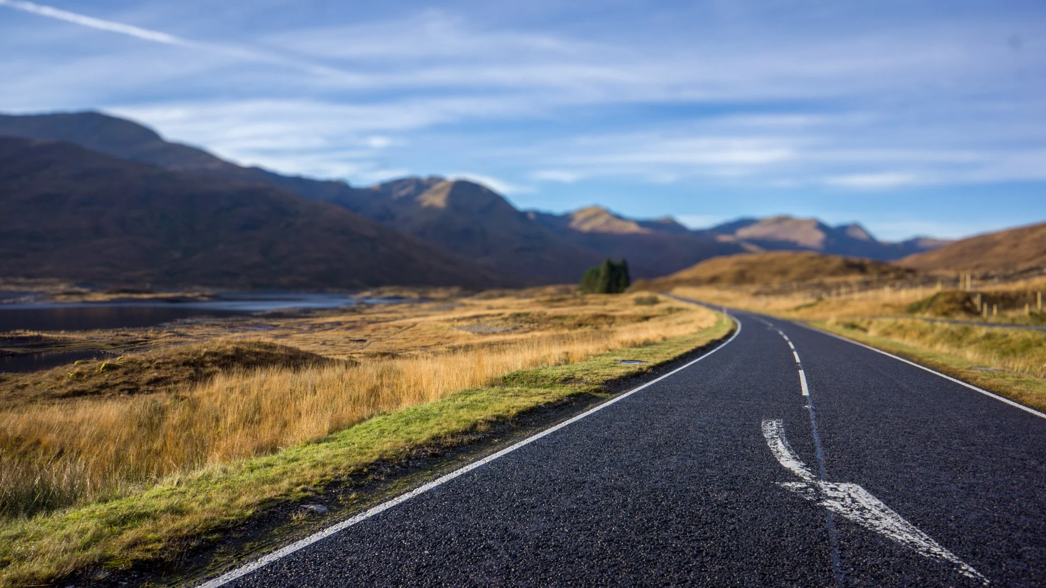 RoadtoSkye_landscape_3.jpg