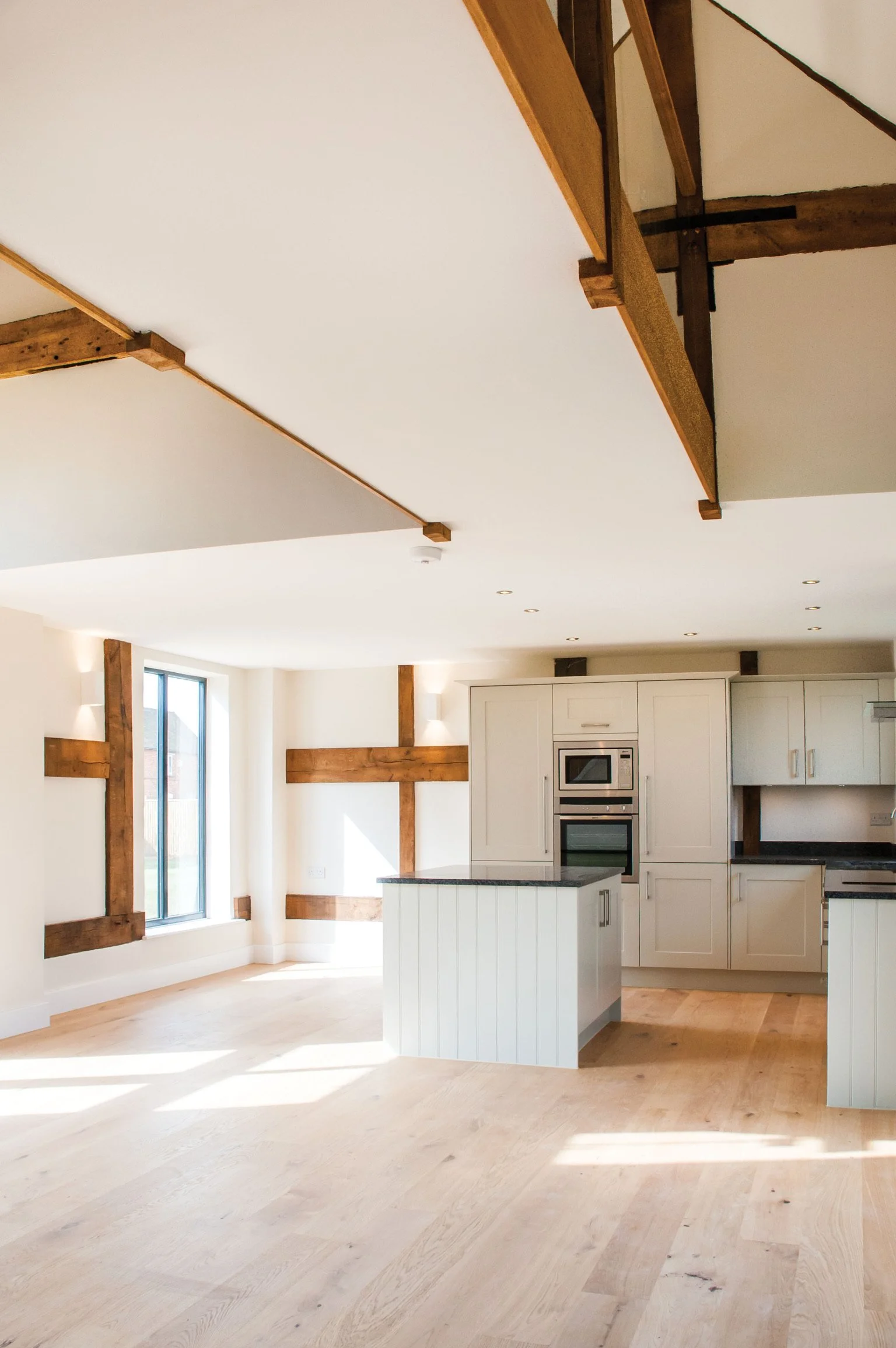 Kitchen P1.JPG