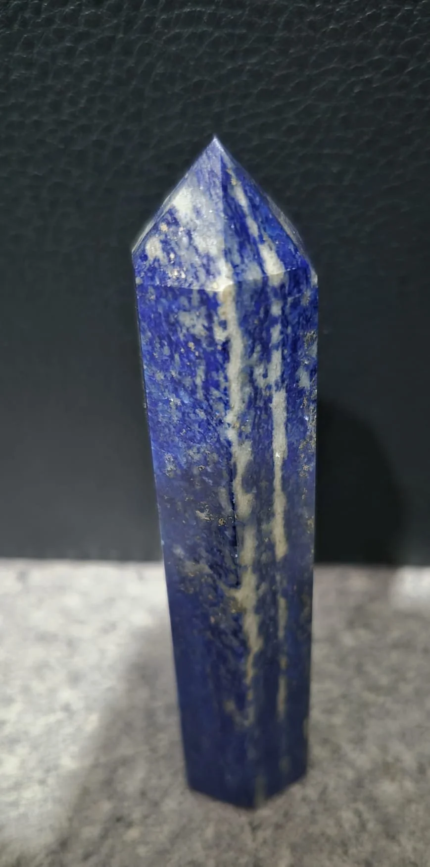 Tour en Lapis-Lazuli Énergétique