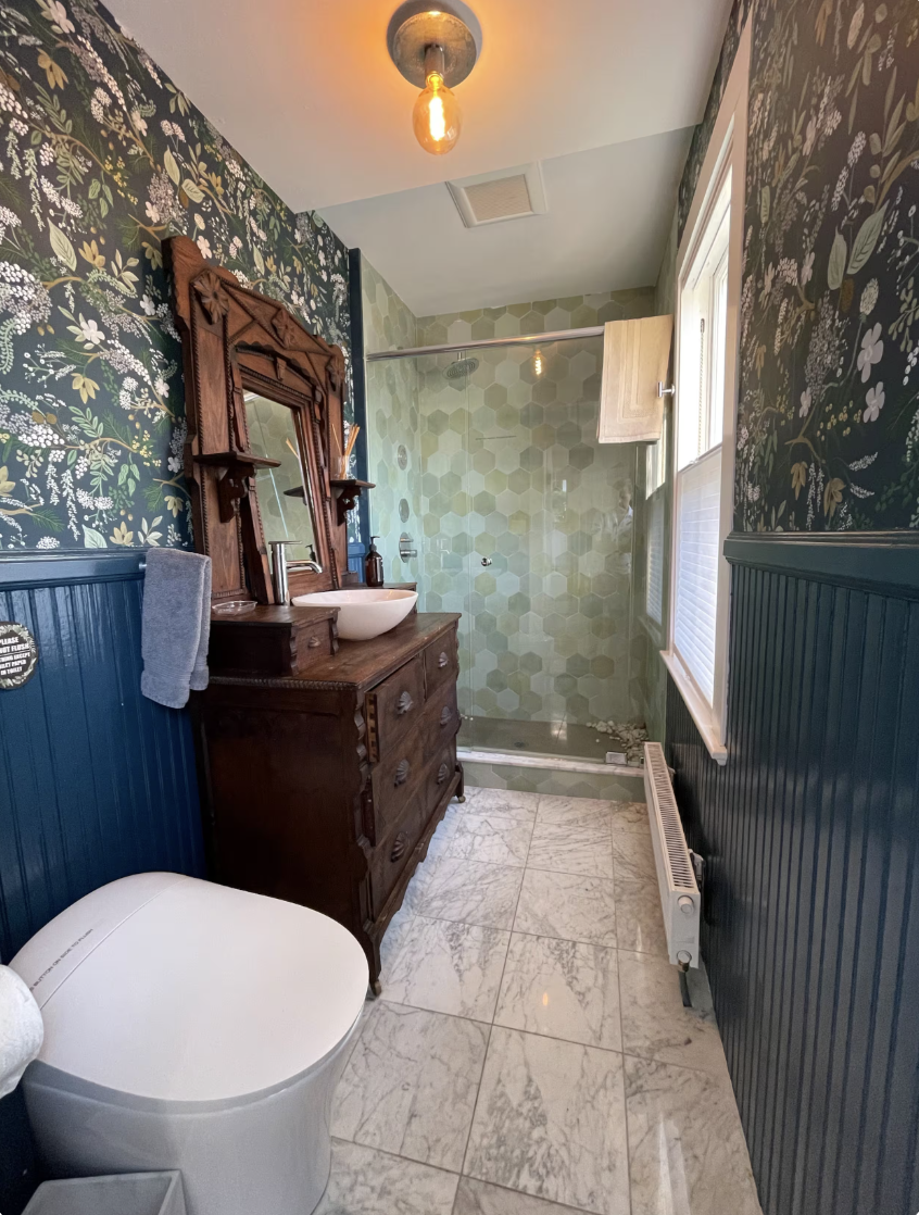 Bathroom 2