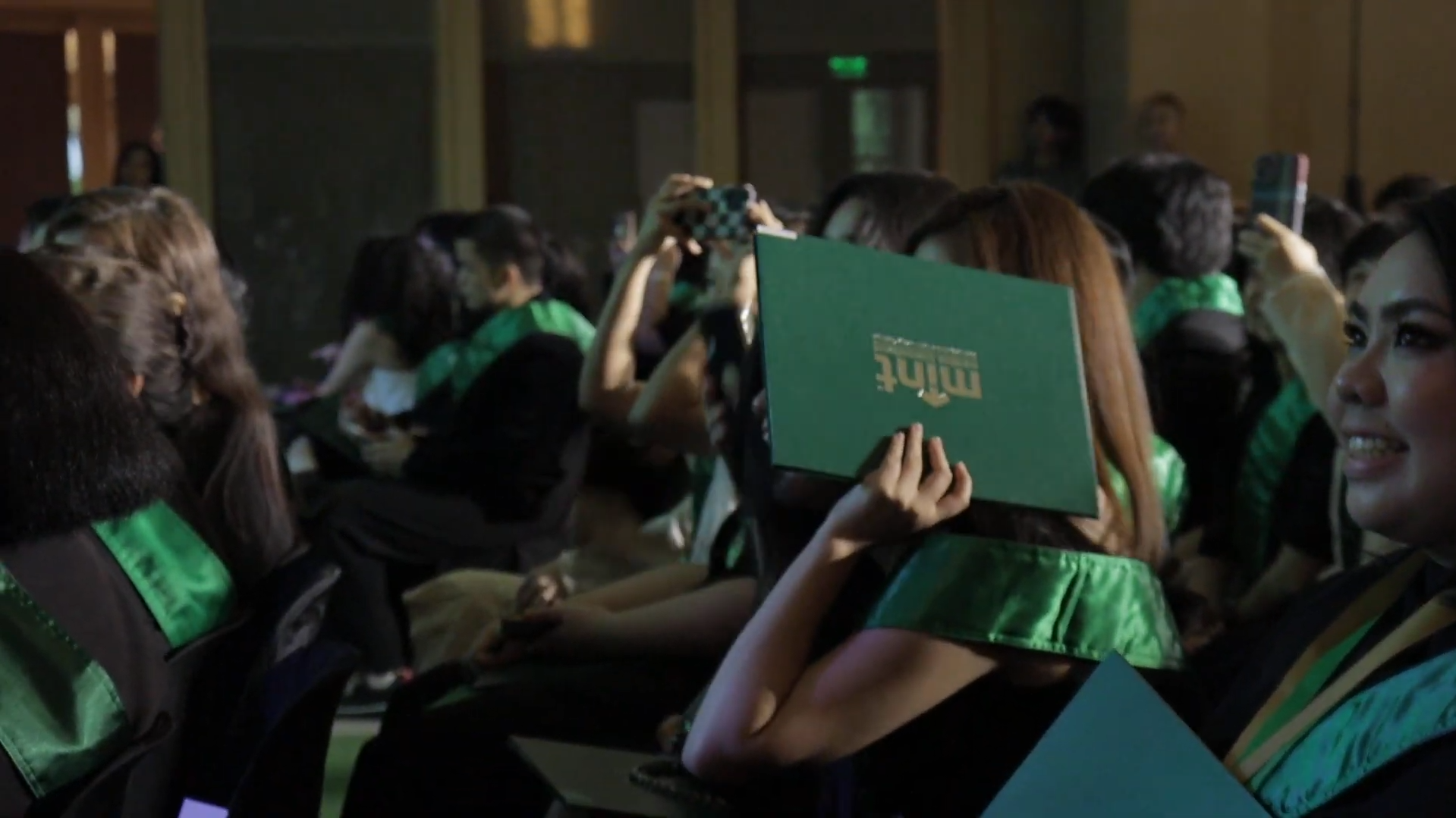 Graduation 5.png