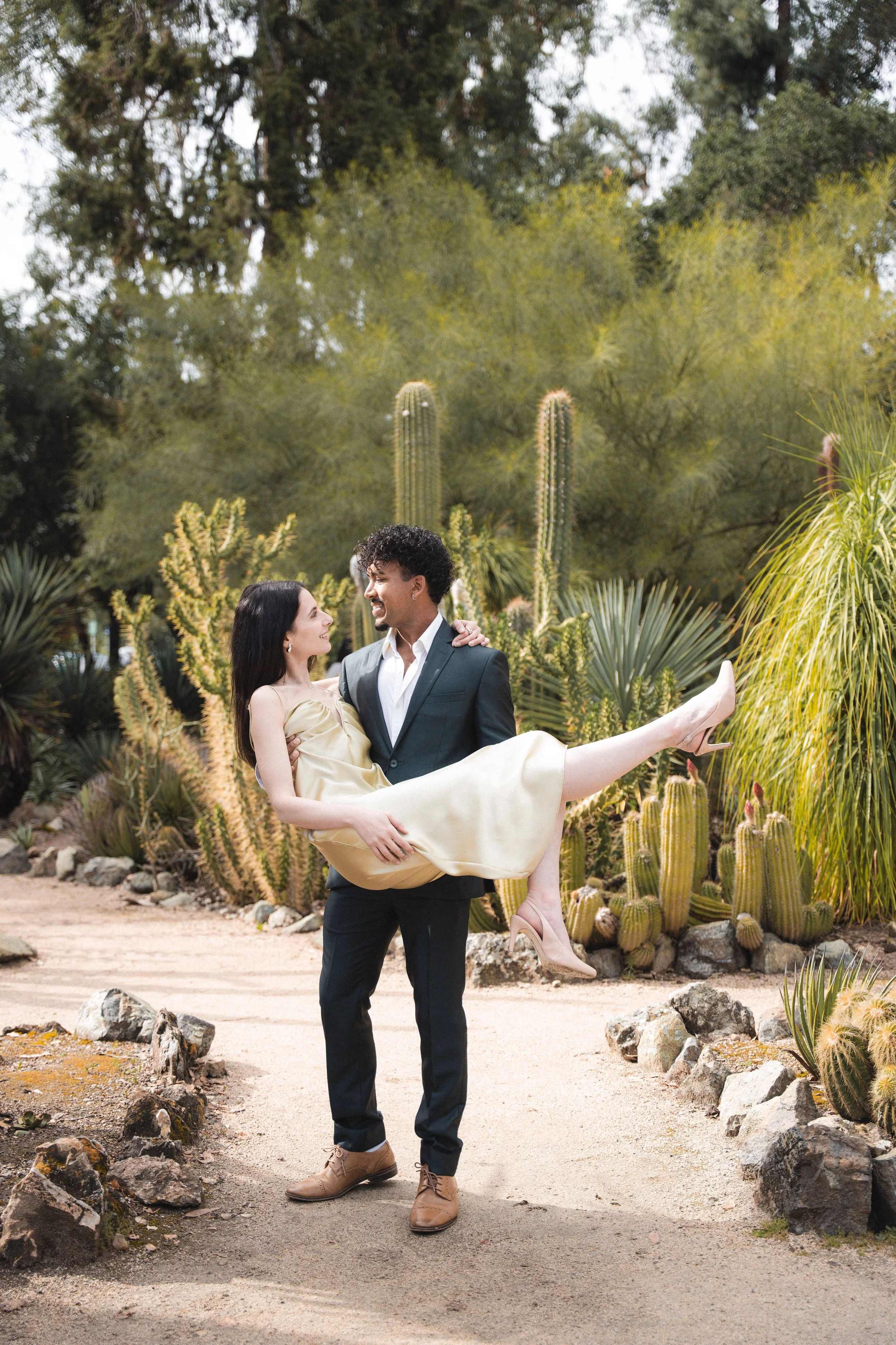 Palo-Alto-Elopement-Photography-Living-Pictures--23.jpg
