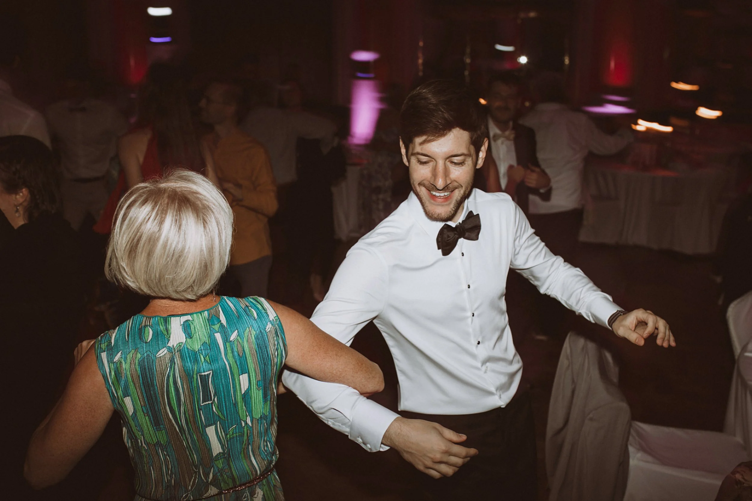 Living-Pictures-night-flash photography-4.jpg