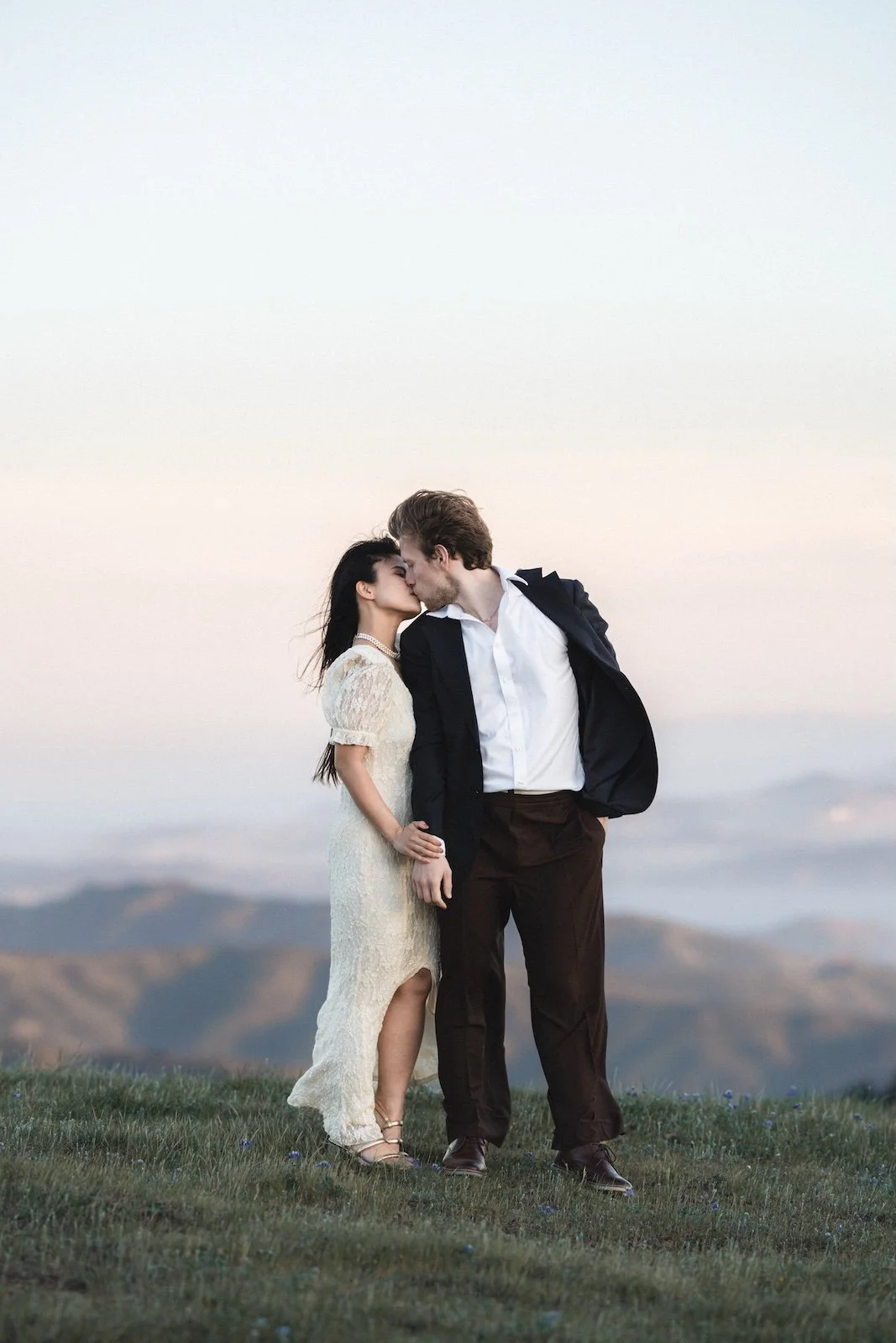 golden-hour-mount-tamalpais-elopement67.jpg