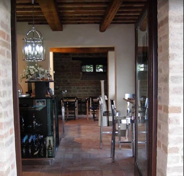 Mo Ma in Pian di Pieca, Just Past Sarnano. Great For Lunch Serving Salads, Pasta & More