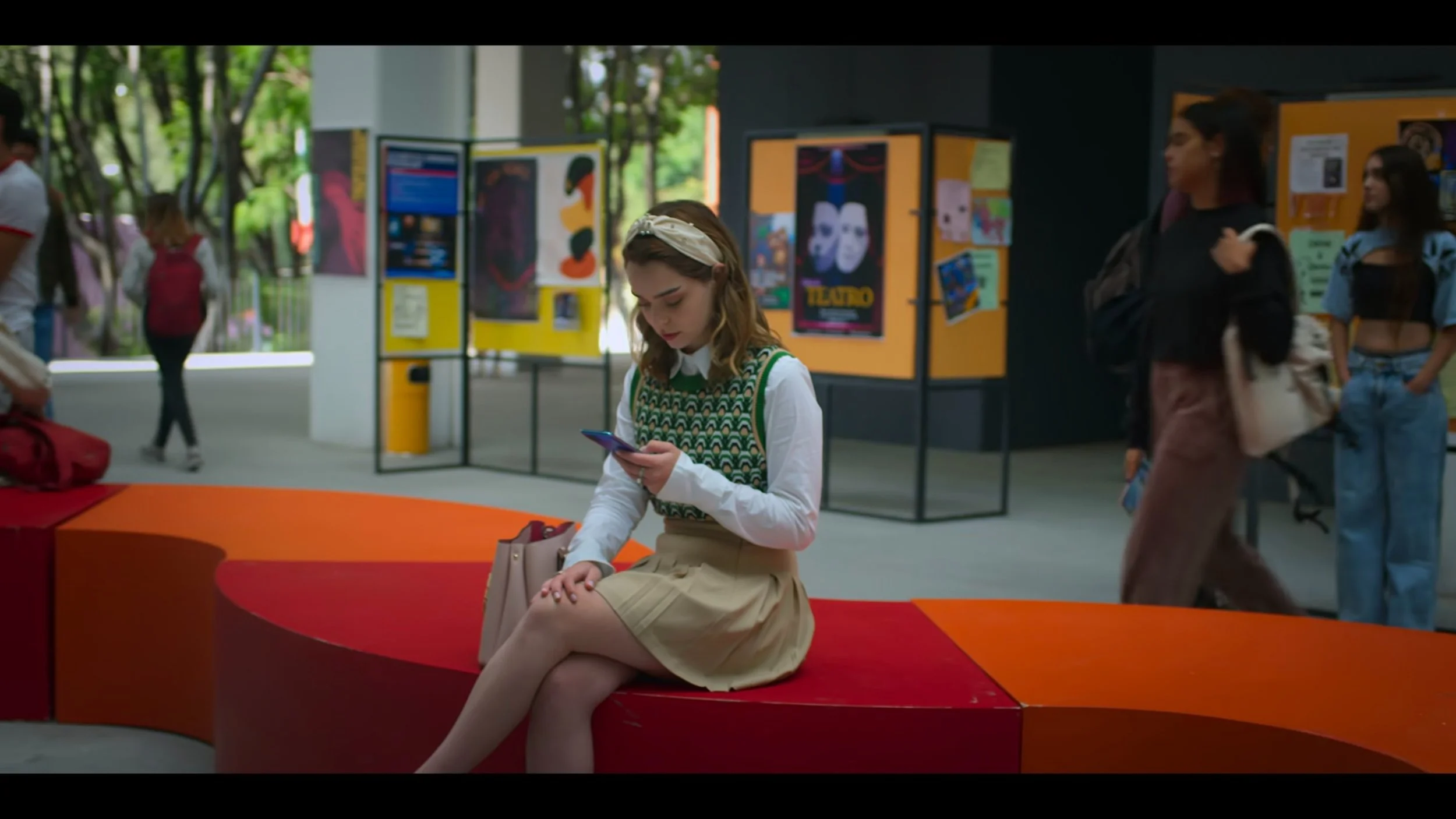 VS--Netflix-ControlZE6GameMaster-19’47”.jpg