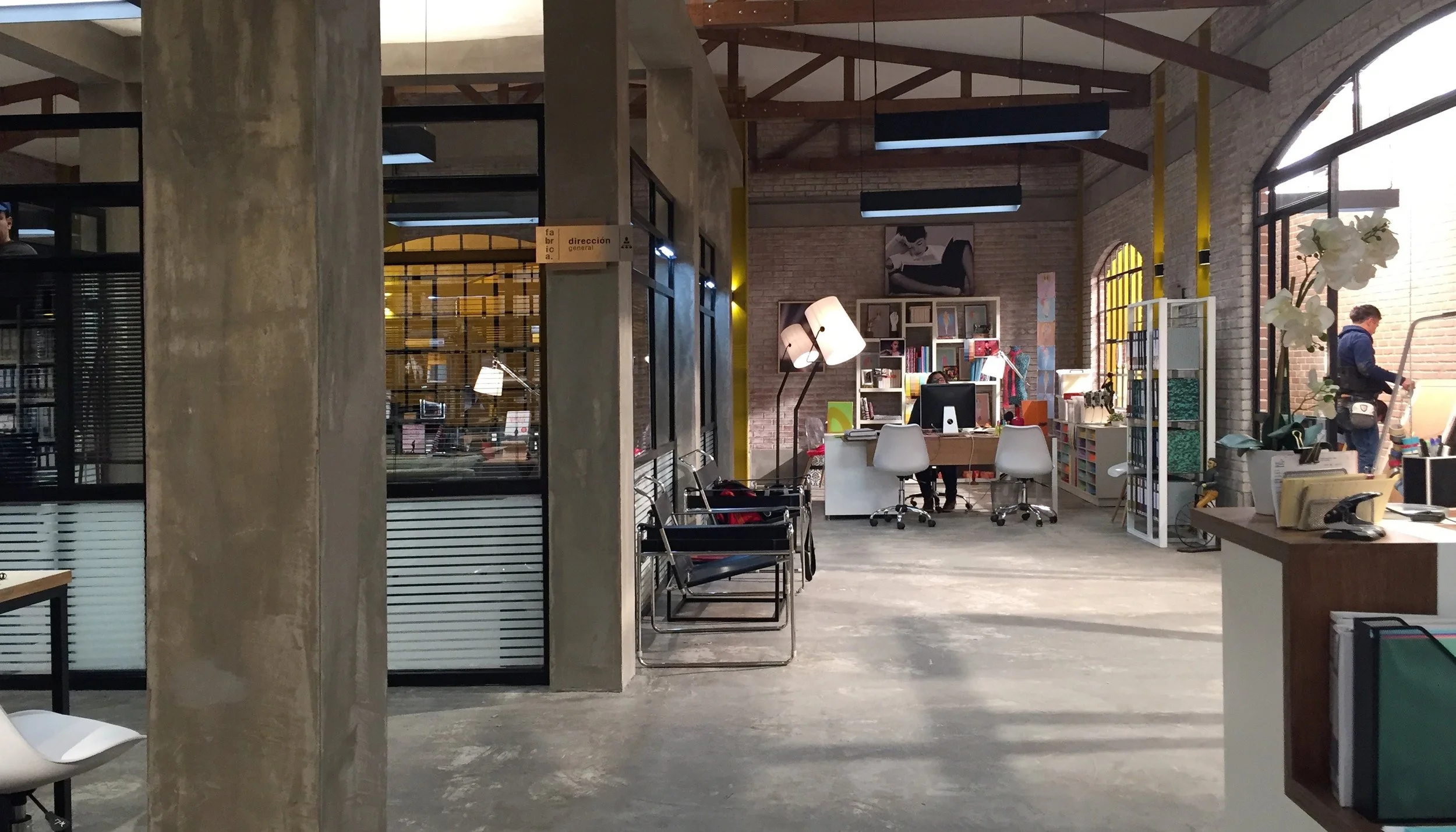 Film Set Design, Planning, and  Set Construction. Educando a Nina, TV Azteca.