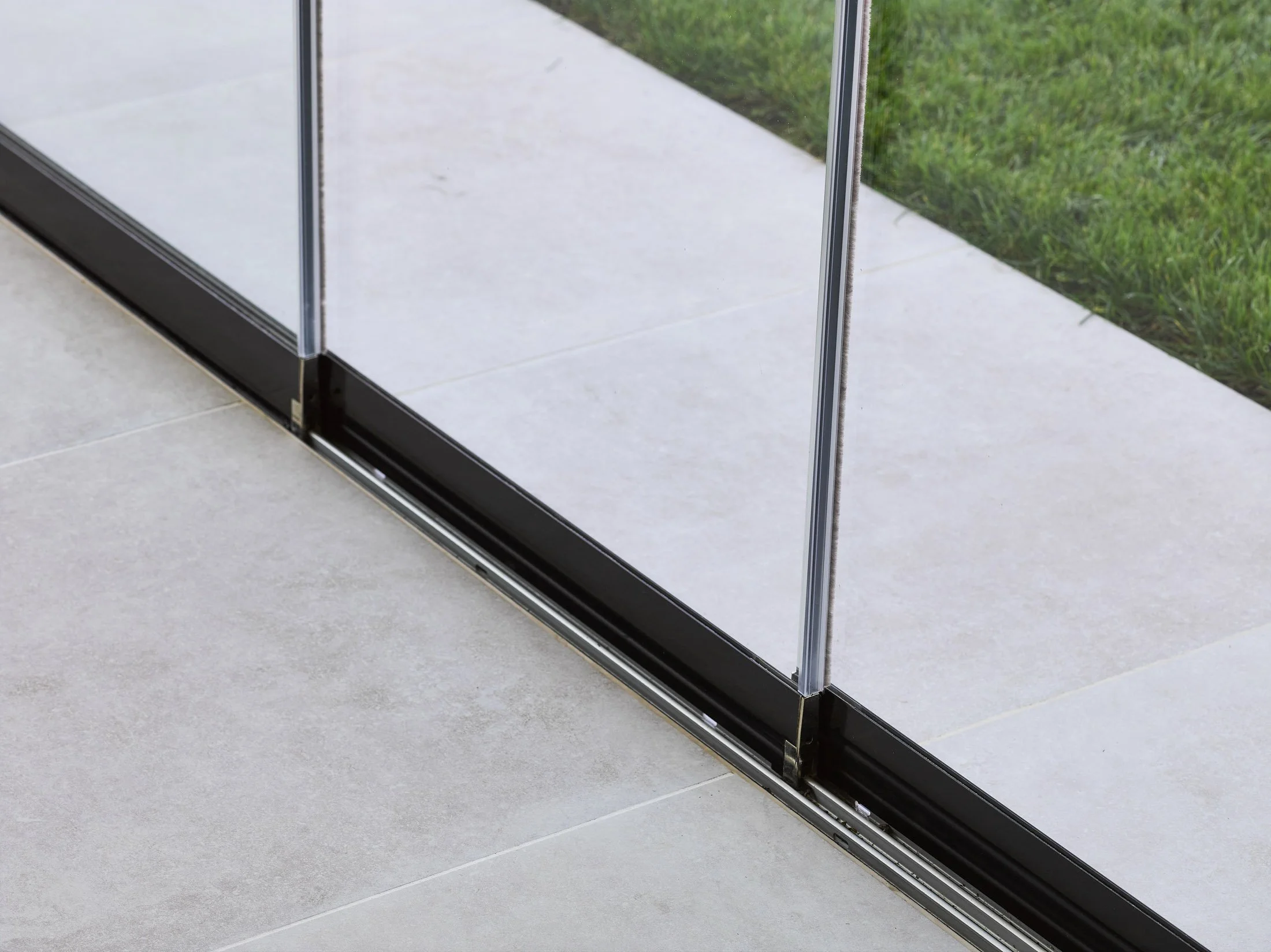 Pergoglass-glazen-schuifwand-Beveren_009--Pergoglass.jpg