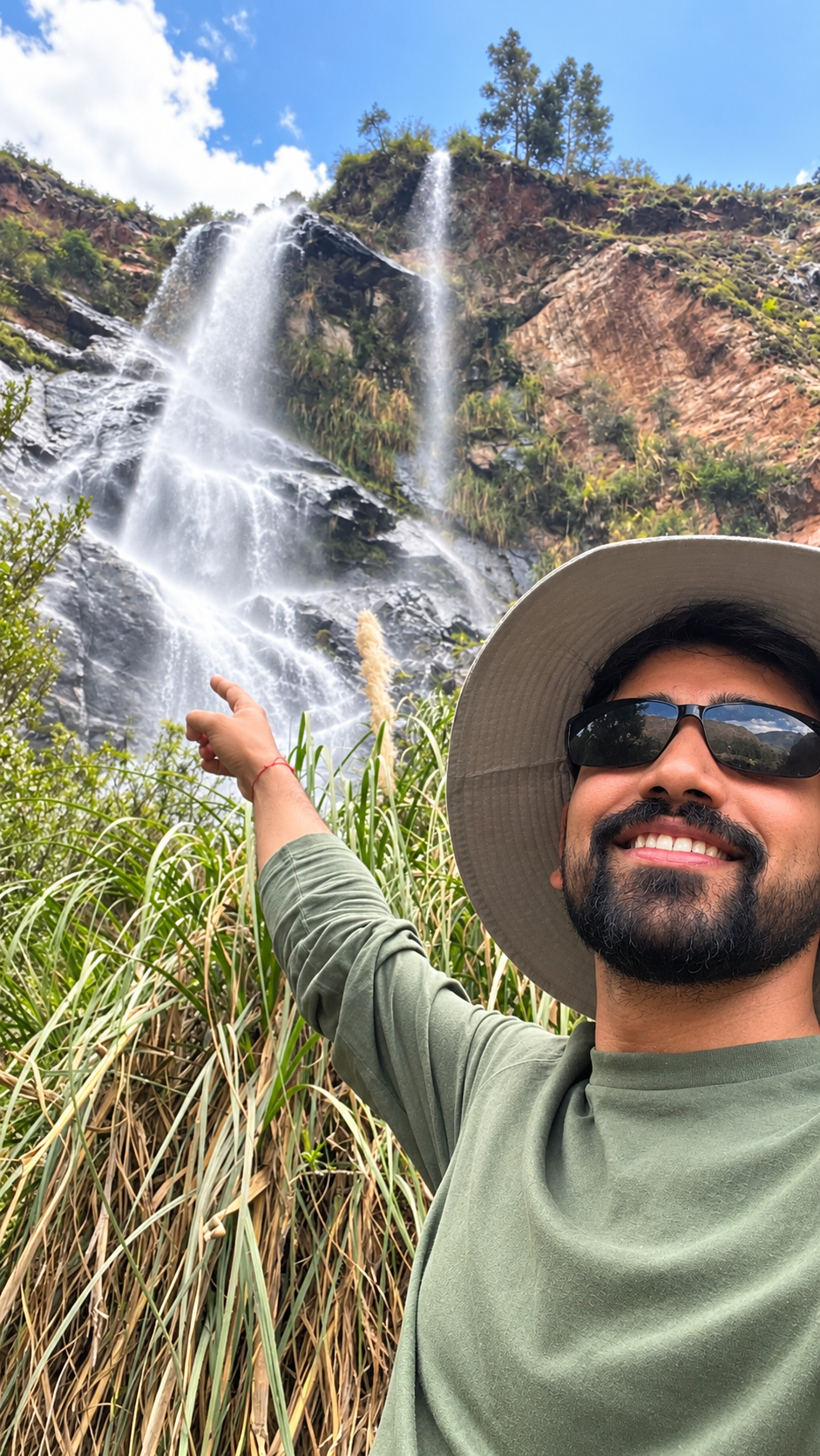 Arin Waterfall Hike