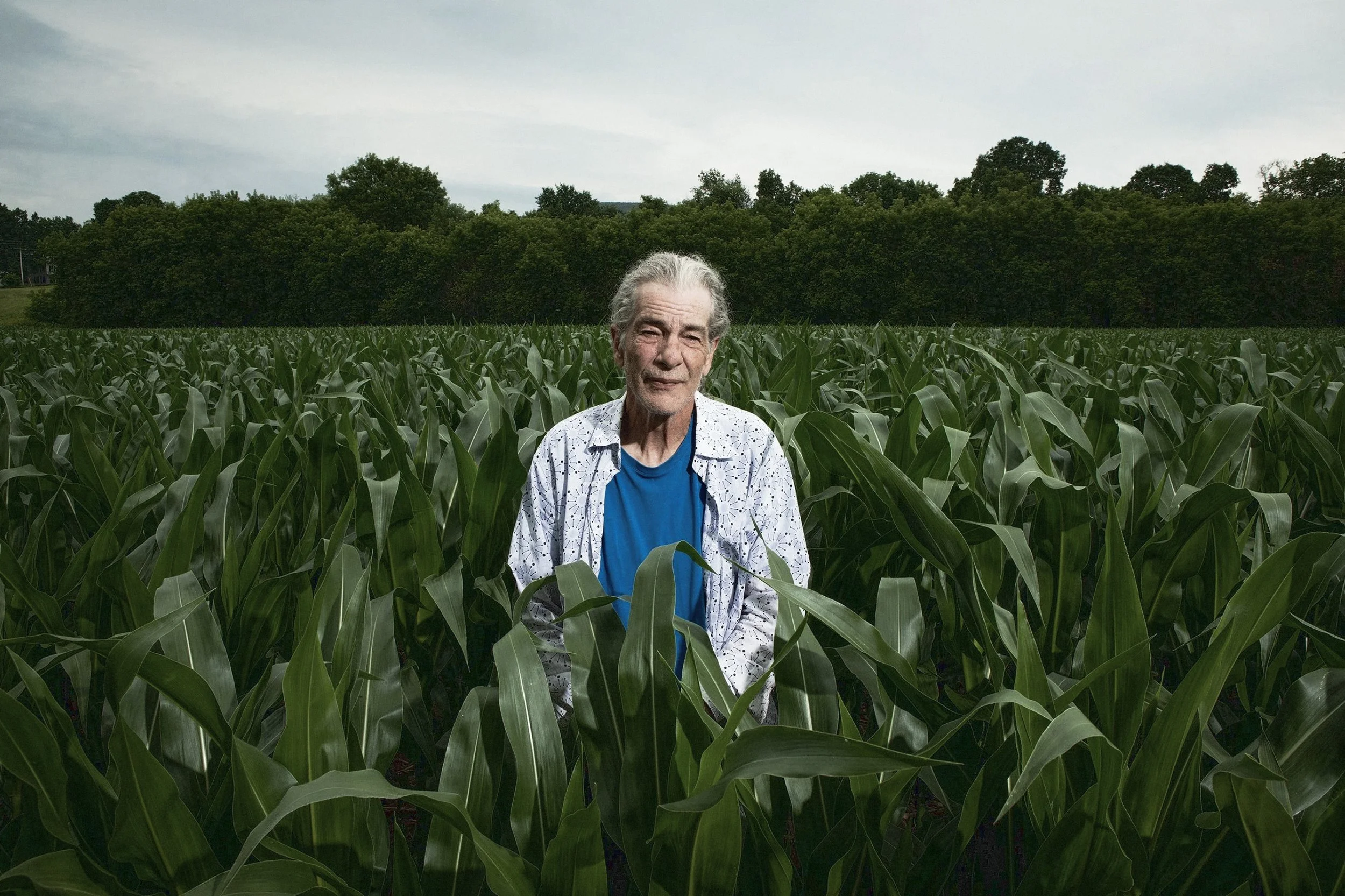 Stephen Spretnjak - ARTIST stands in field