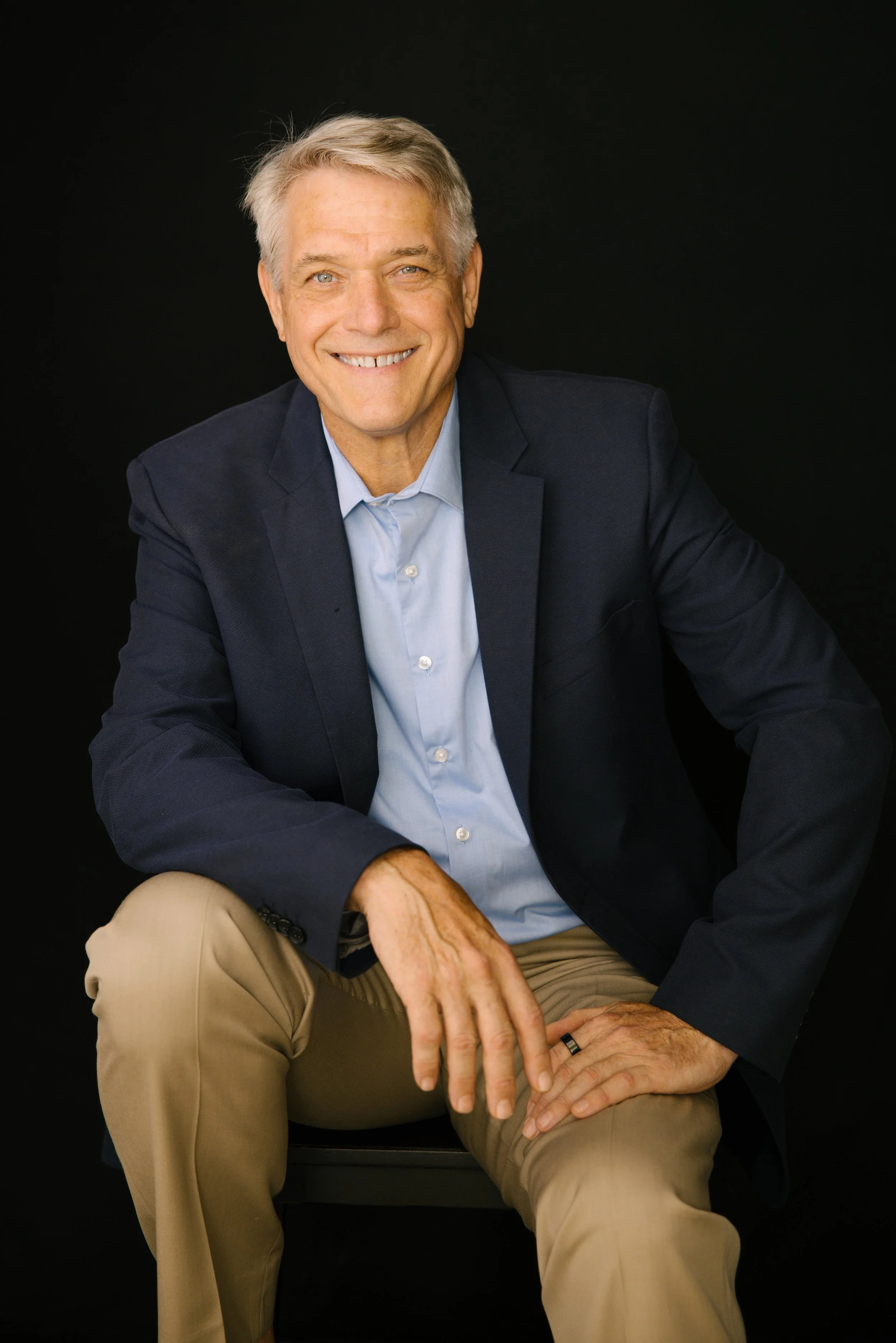Professional portrait of John Frasik, LMSW, Licensed Master Social Worker providing psychotherapy, reunification therapy, domestic relations mediation, and professional consultation throughout Michigan.