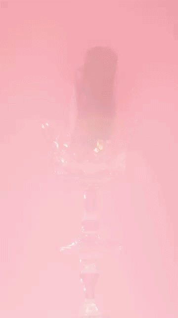 NeedtheperfectgiftforsomeonewhosimpossibletopindownMaybetheyrealittlemyster-ezgif.com-video-to-gif-converter.gif