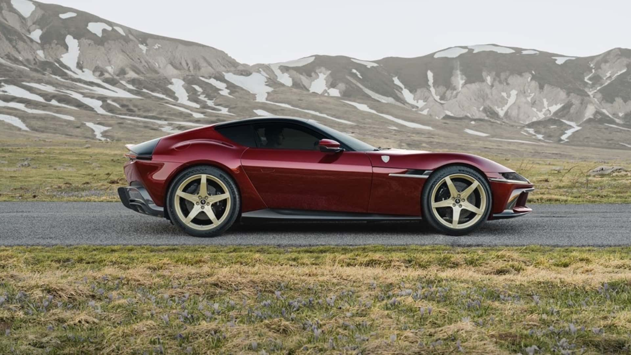 Ferrari 12Cilindri-নকল ম্যানুয়াল (4).png