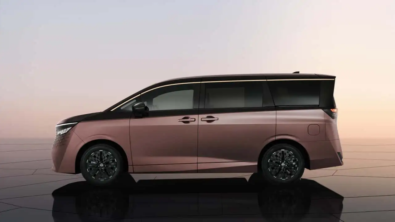 Nissan Elgrand (10).png
