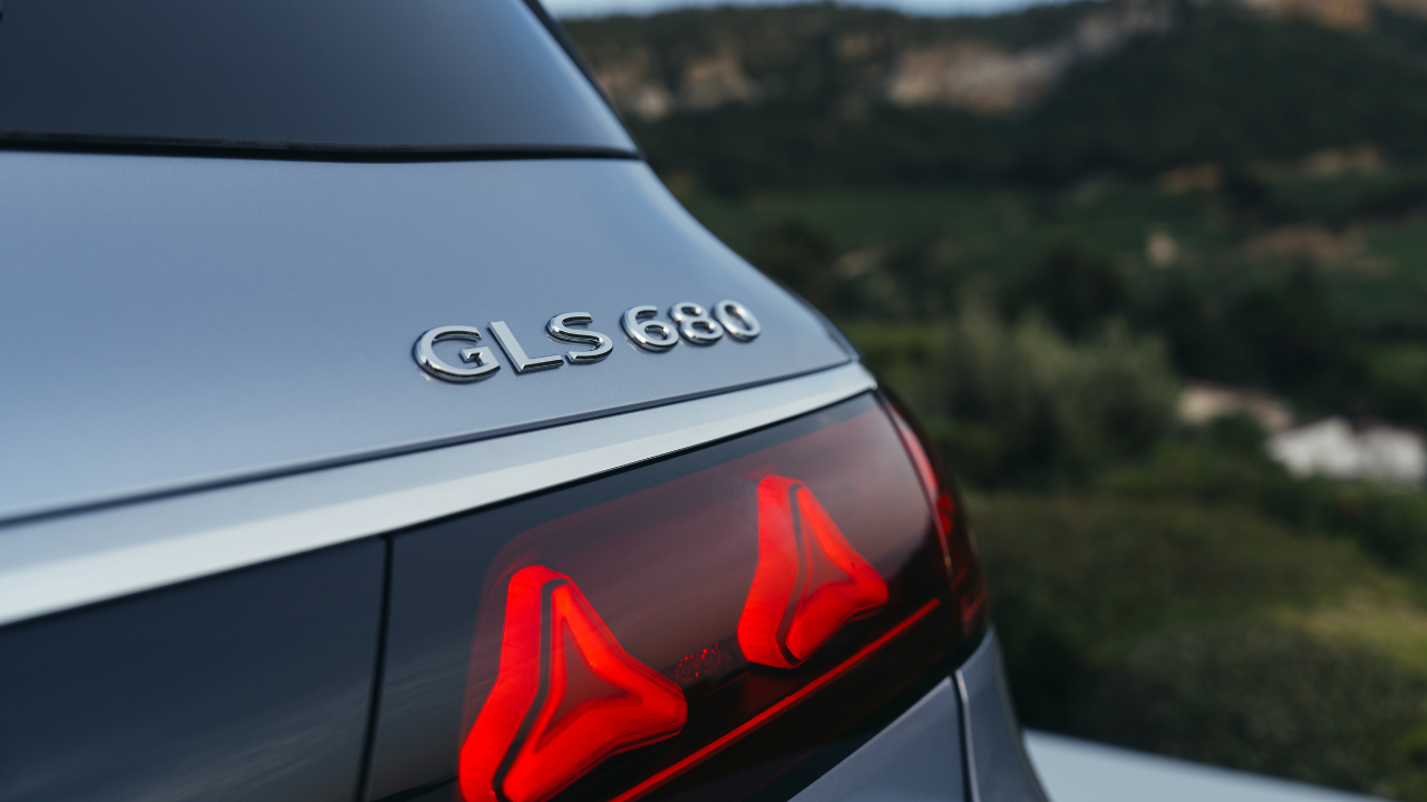 Mercedes-Maybach GLS 680 (1).png