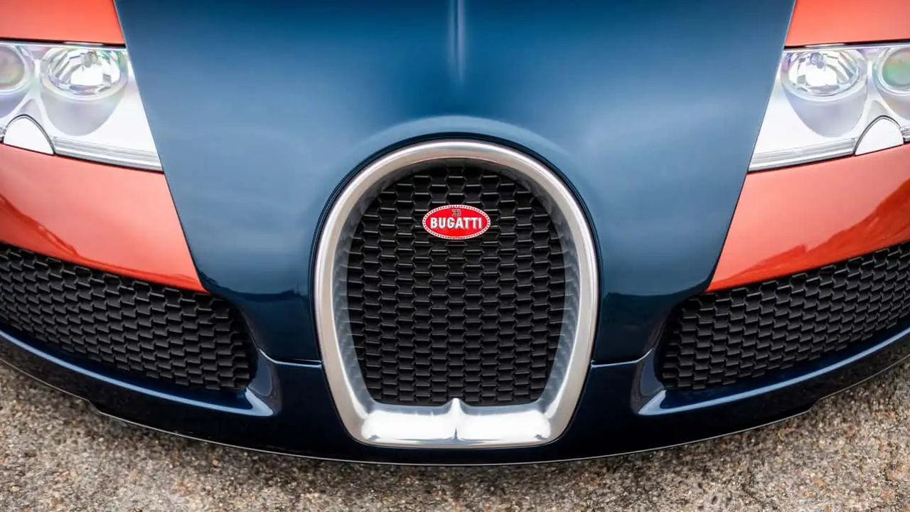 Veyron-এর ২০ বছর (8).png