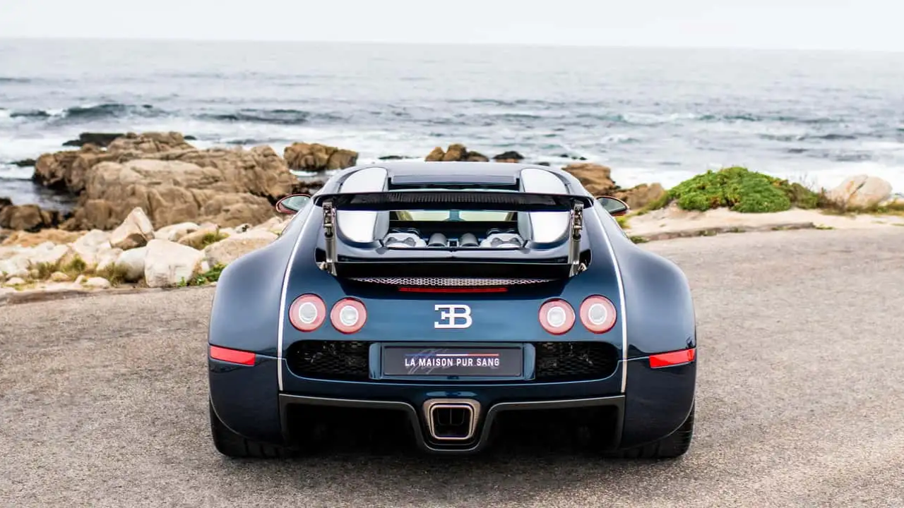 Veyron-এর ২০ বছর (10).png