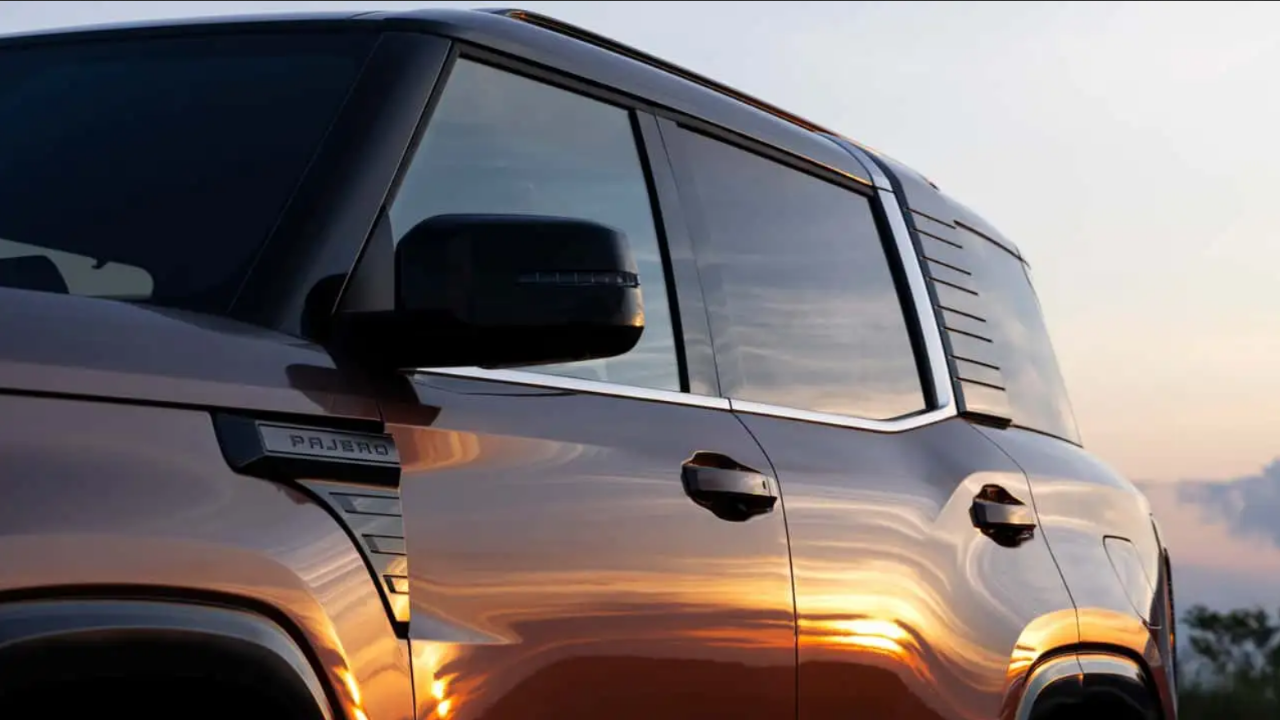 Pajero Back  (1).png