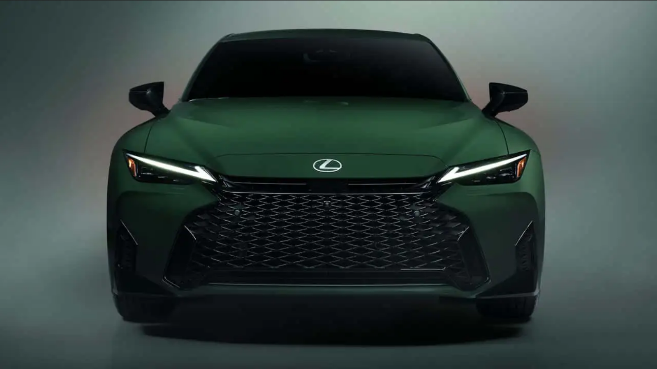 IS Lexus (3).png