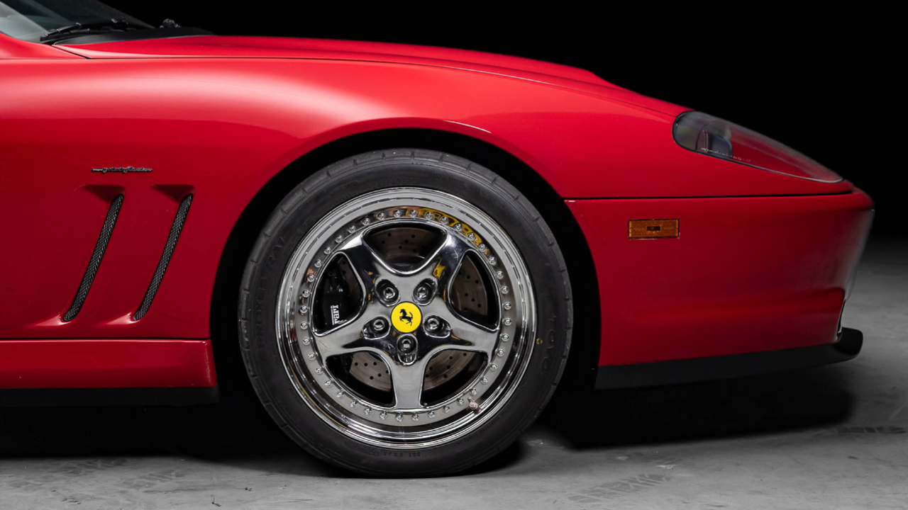 বিক্রি হছে Michael Jordan-এর Ferrari  (3).png