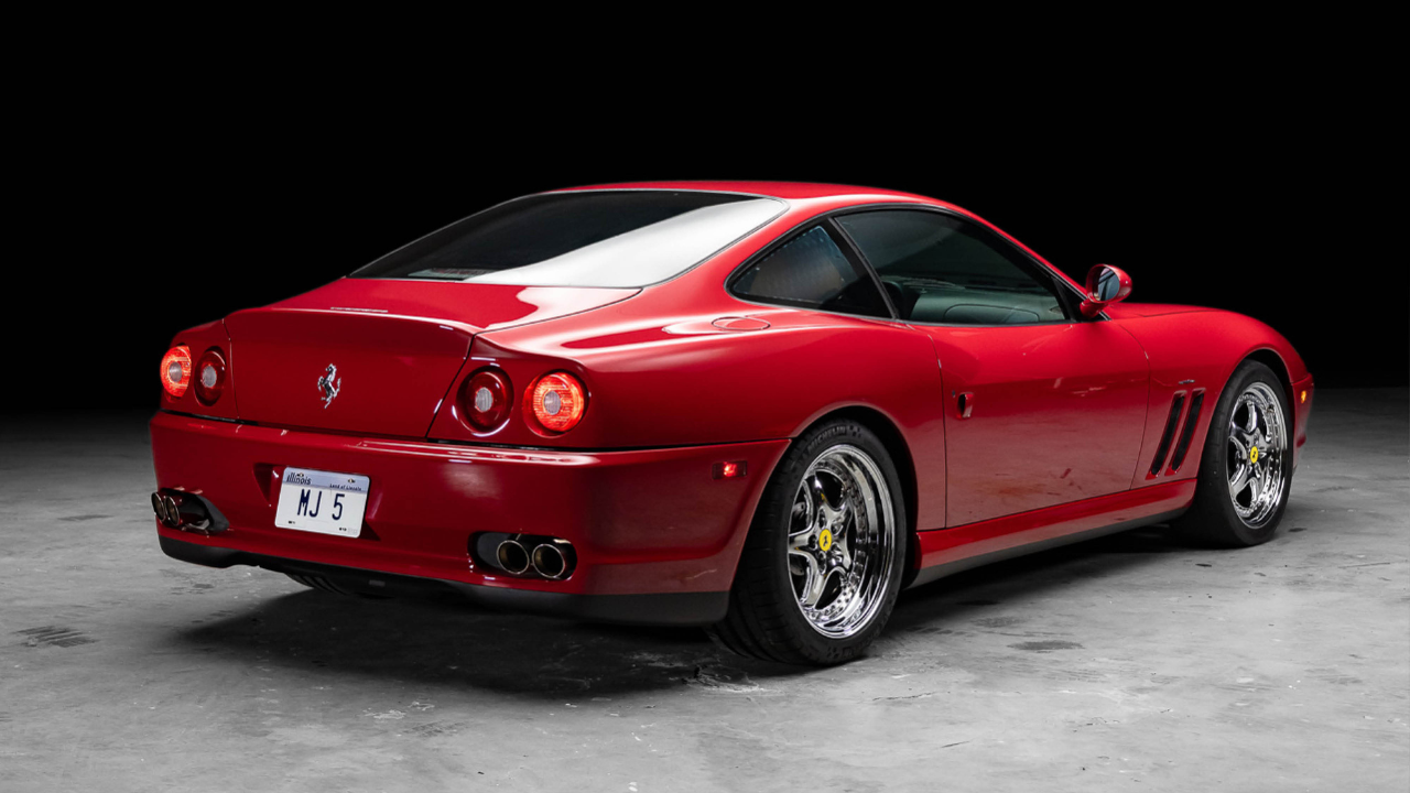 বিক্রি হছে Michael Jordan-এর Ferrari  (9).png