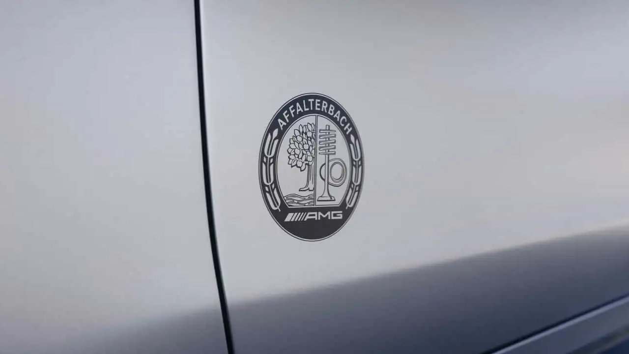 আগ্রাসী CLE Coupe (3).png