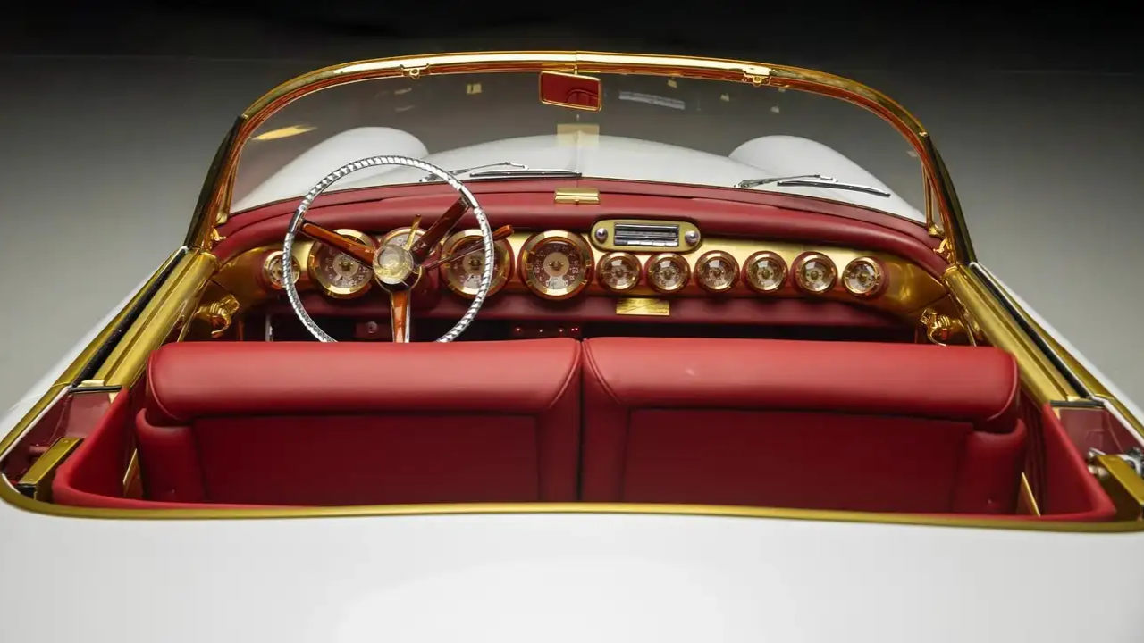 সোনালী Cadillac (5).png