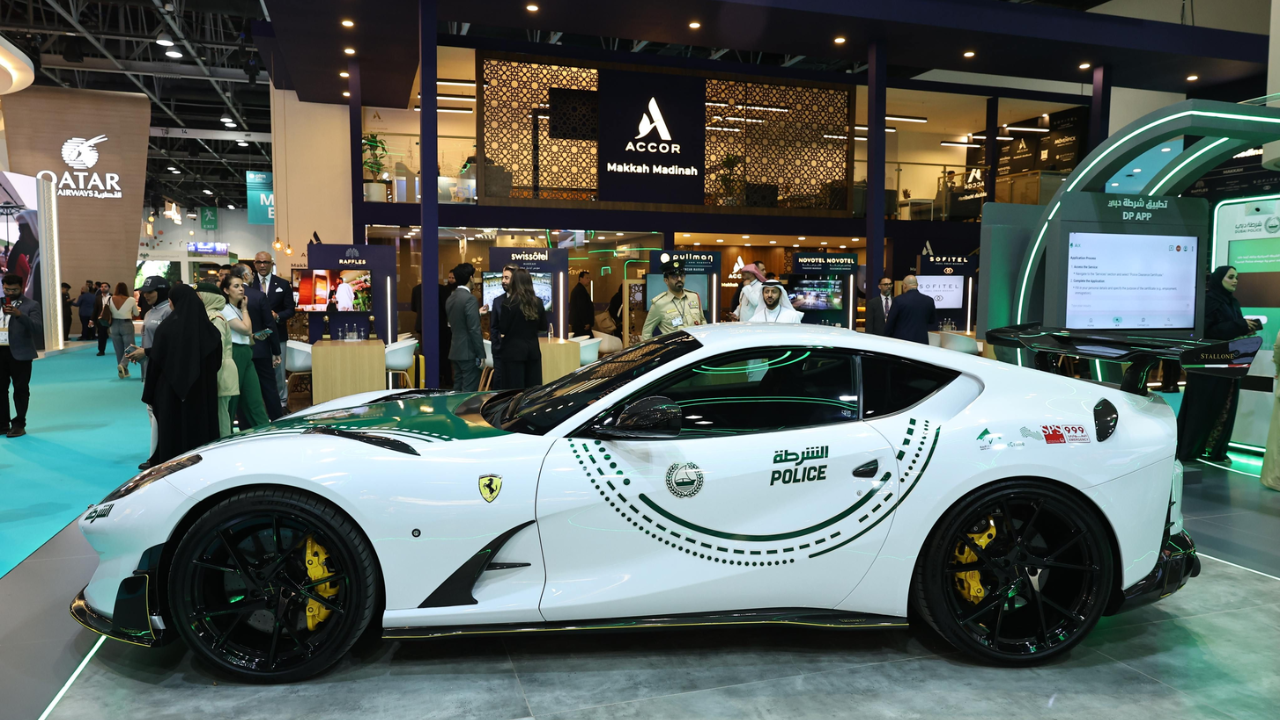 দুবাই পুলিশে যুক্ত হল Mansory Ferrari