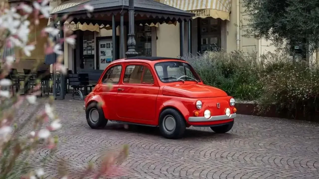 Fiat 500 restomod (7).jpg