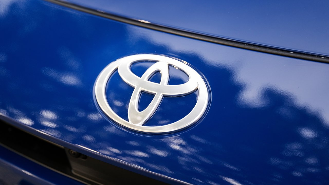 রেঞ্জ-এক্সটেন্ডেড গাড়ি আনছে Toyota