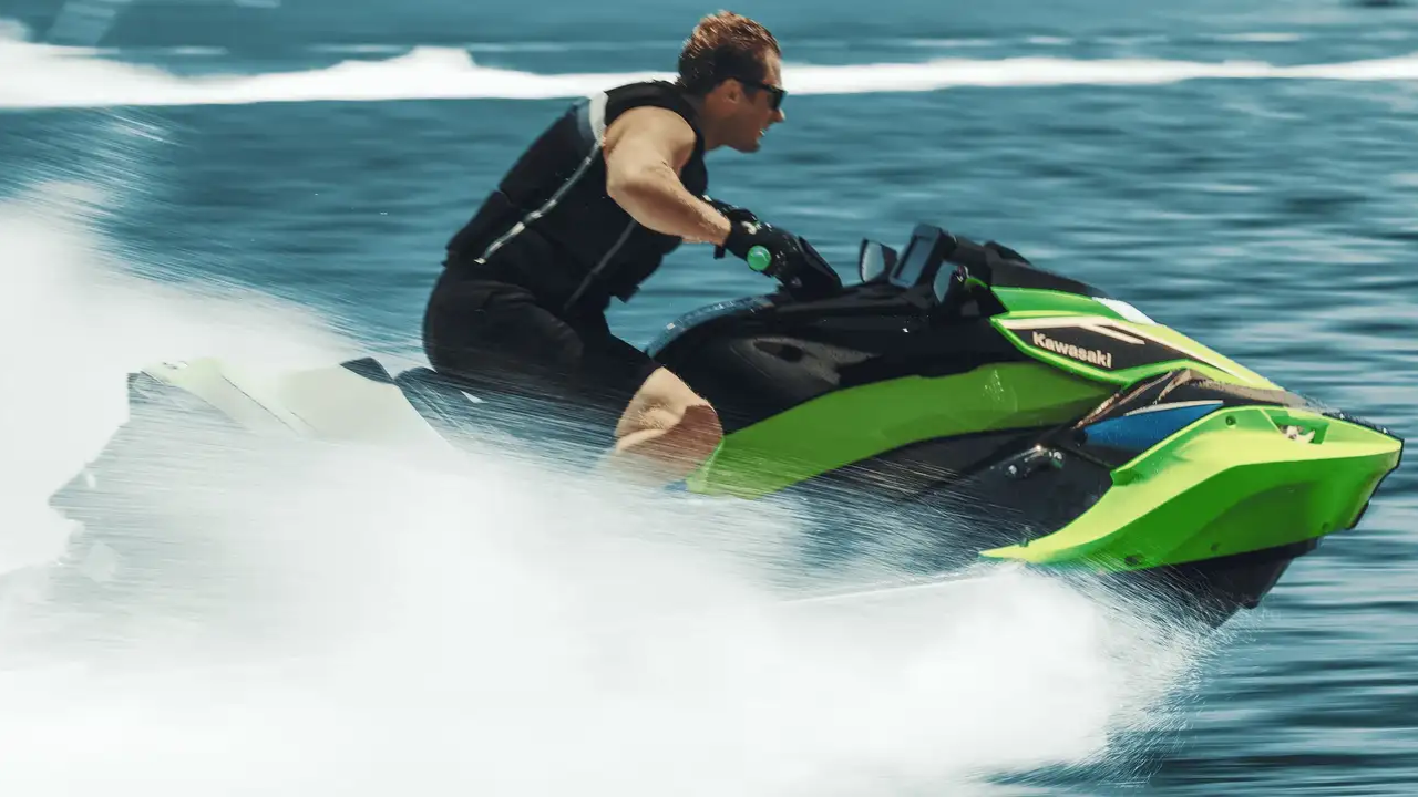 Kawasaki jet ski (3).png