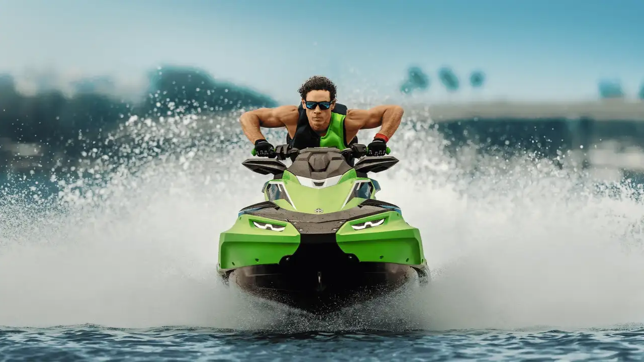 ৩১০ হর্সপাওয়ারের জেট স্কি আনল Kawasaki