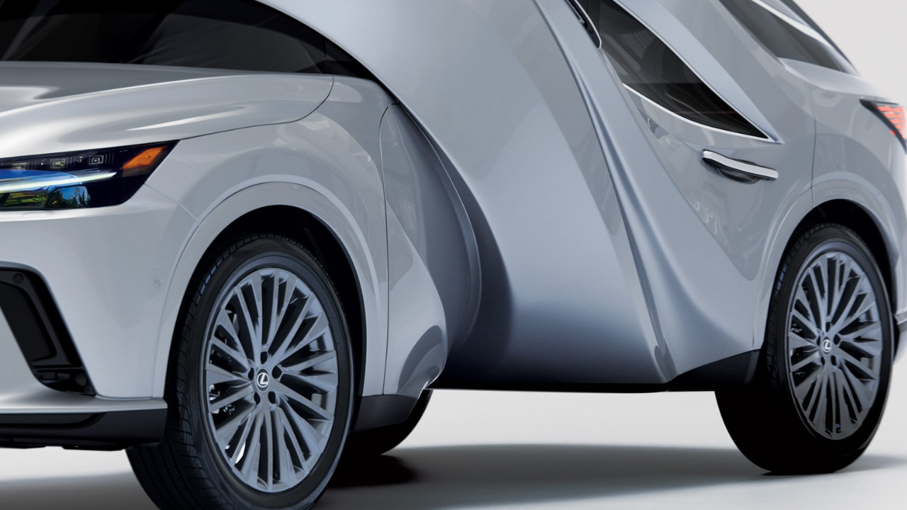 Lexus Sculpture  (9).png