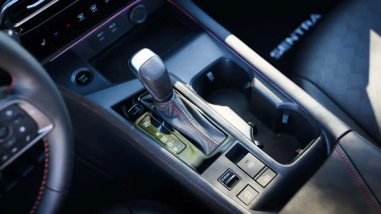 ক্রোম ও পিয়ানো ব্ল্যাক বাতিল করছে Nissan