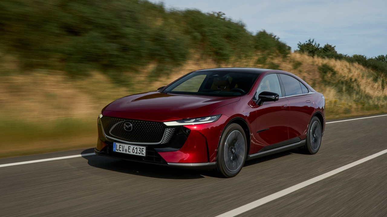 চীনা গাড়ি রিব্যাজিং বাড়াচ্ছে Mazda