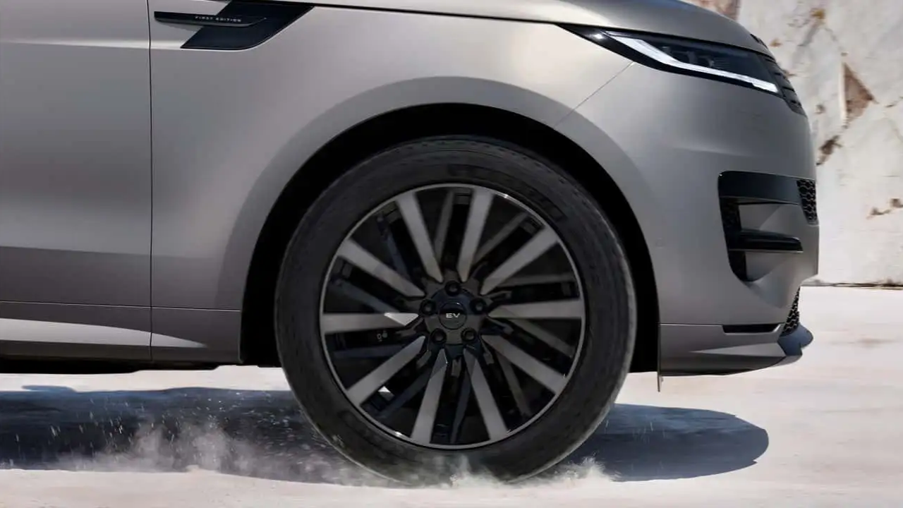 Range Rover Sport Electric  (3).png
