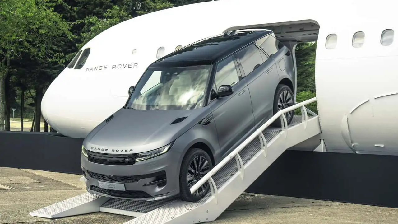 Range Rover Sport Electric  (27).png