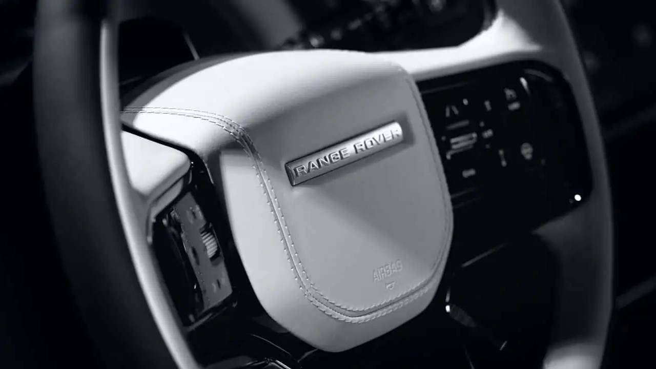 Range Rover Sport Electric  (35).png