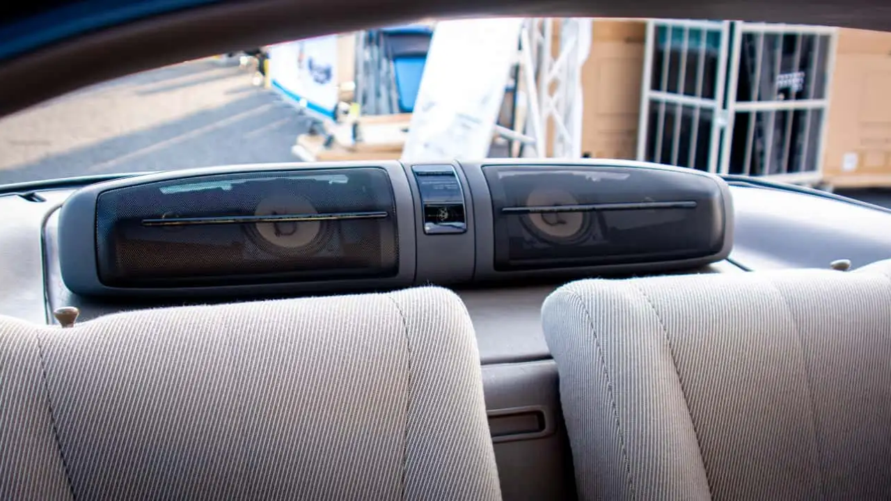 Renting Toyota Sera (5).png