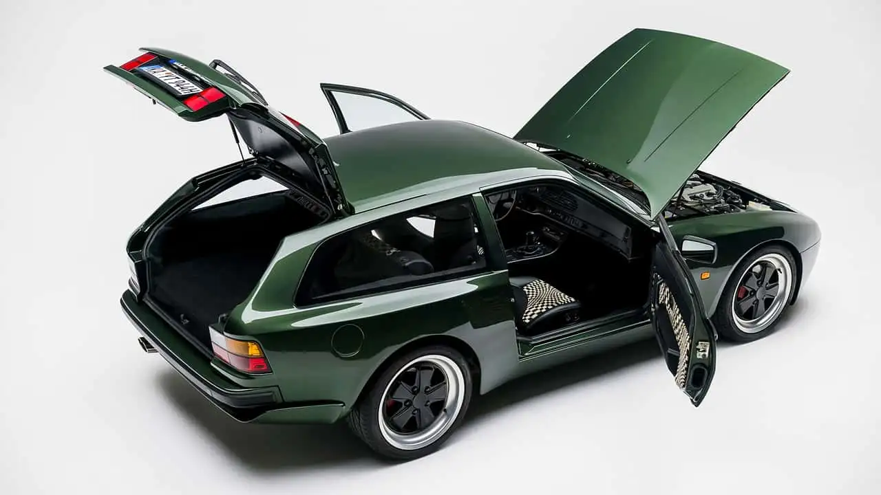 Porsche 944 Shooting Brake  (1).png