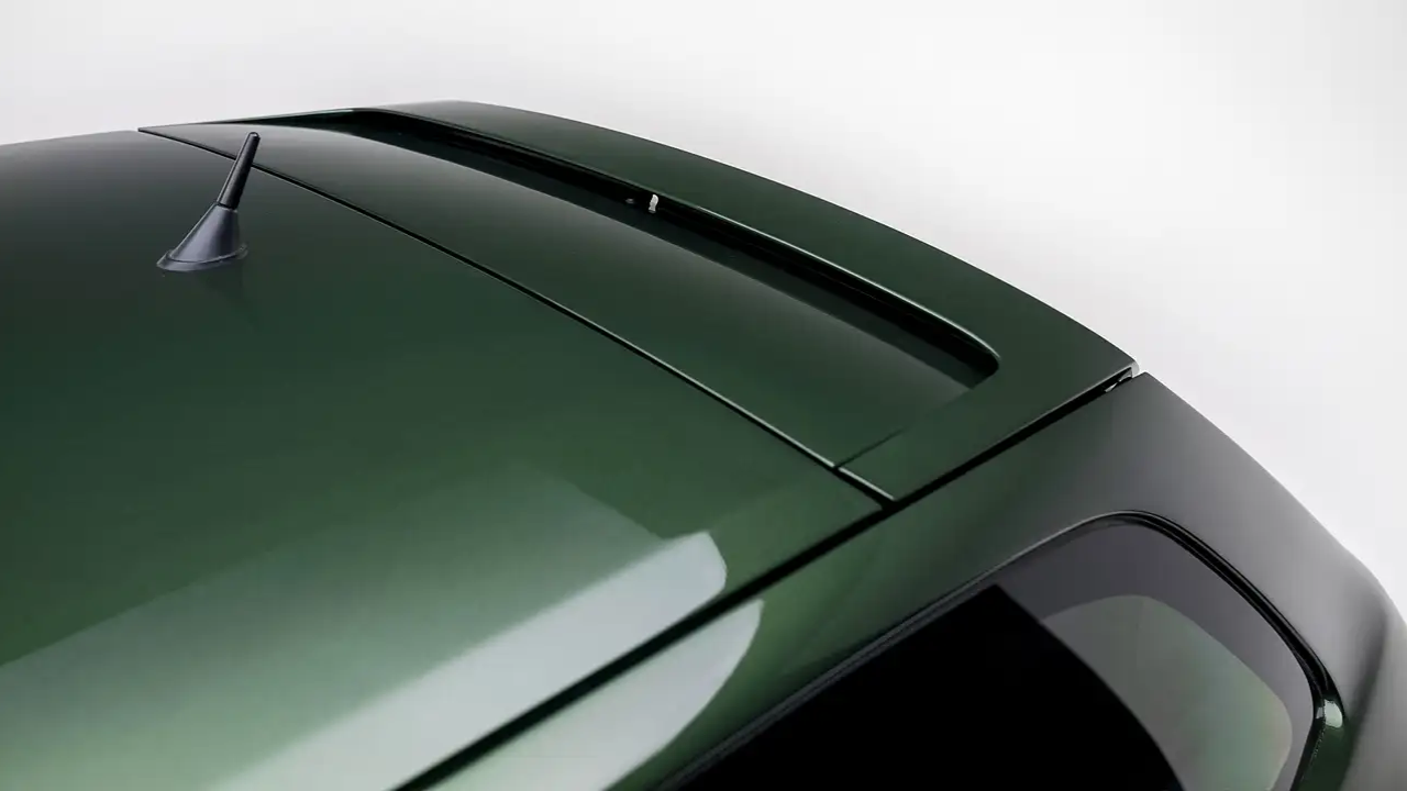 Porsche 944 Shooting Brake  (8).png