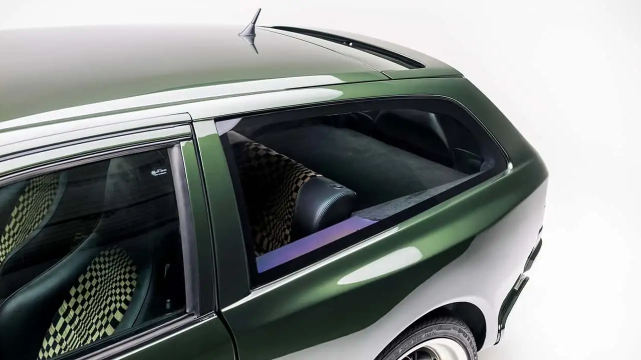 Porsche 944 Shooting Brake  (9).png
