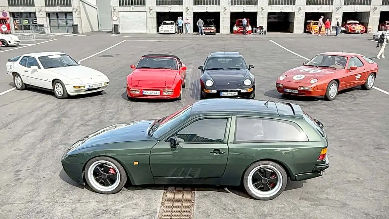 Porsche 944 Shooting Brake  (17).png