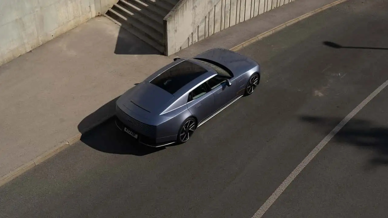 jaguar Type 001 (18).png
