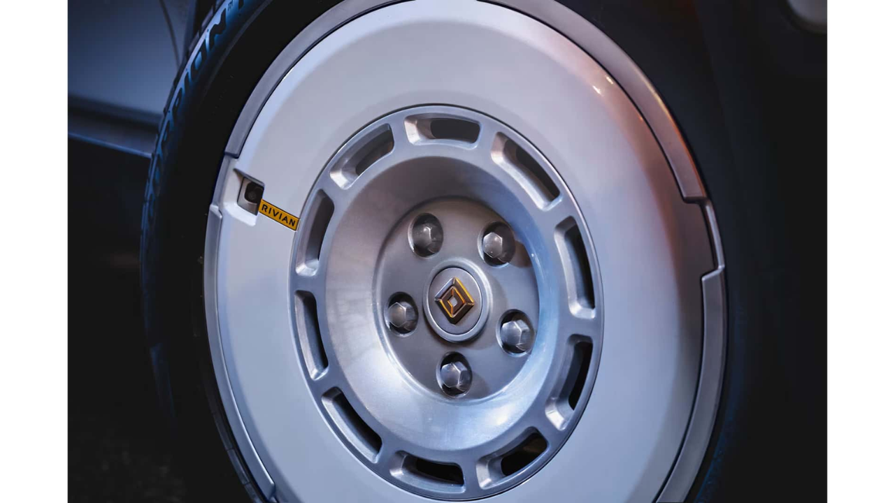 Ghostbusters Rivian (9).png