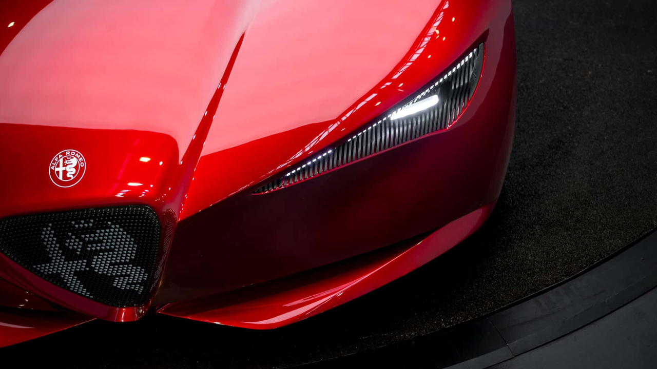 Alfa Romeo Cuorerosso (3).png