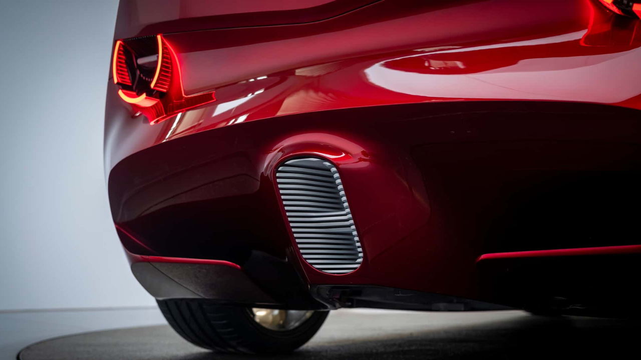 Alfa Romeo Cuorerosso (29).png