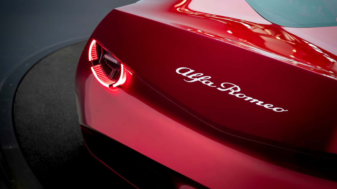 Alfa Romeo Cuorerosso (30).png