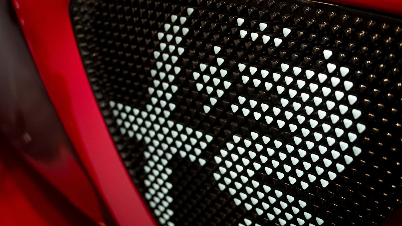 Alfa Romeo Cuorerosso (32).png